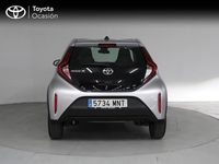 Usado Toyota Aygo X Play 72 CV (52 kW) 2024 Gris / plata SUV