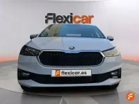 Usado Skoda Fabia Selection 95 CV (69 kW) 2023 Blanco Utilitario