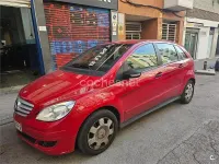 Usado Mercedes B180 109 CV (80 kW) 2006 Rojo Monovolumen