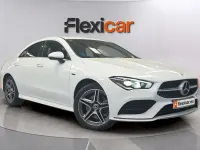 Usado Mercedes CLA250e Shooting Brake 218 CV (160 kW) 2020 Blanco Familiar