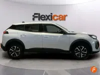Usado Peugeot 2008 Active 101 CV (74 kW) 2023 Blanco SUV