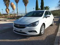 Usado Opel Astra Dynamic 110 CV (80 kW) 2016 Utilitario