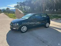 Usado VW Polo Edition 60 CV (44 kW) 2015 Negro Berlina