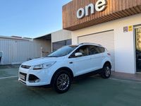 Usado Ford Kuga Titanium 150 HP (110 kW) 2014 Branco SUV