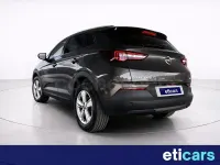 Usado Opel Grandland X Selective 130 CV (95 kW) 2018 Gris / plata SUV