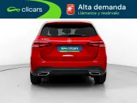 Usado Mercedes B180 116 CV (85 kW) 2019 Rojo Utilitario