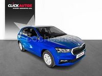 Usado Skoda Fabia Ambition 110 CV (80 kW) 2024 Azul Berlina