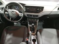 Usado VW Polo Advance 95 CV (69 kW) 2020 Gris / plata Utilitario