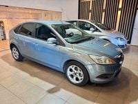 Usado Ford Focus Trend 100 CV (73 kW) 2008 Azul Berlina