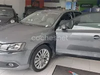 Usado VW Jetta Sport 170 CV (125 kW) 2013 Gris / plata Berlina