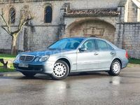Usado Mercedes E280 Avantgarde 190 CV (139 kW) 2005 Azul Berlina