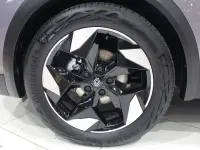 Nuevo Renault Captur Techno 90 CV (66 kW) 2026 Gris SUV