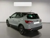 Usado Seat Arona FR 115 CV (84 kW) 2026 Gris SUV