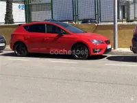 Usado Seat Leon FR 180 CV (132 kW) 2013 Rojo Berlina