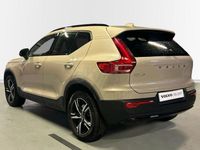 Usado Volvo XC40 Plus 129 CV (94 kW) 2025 Beige SUV