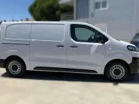 Usado Citroën Jumpy 100 kW (136 CV) 2022 Blanco Monovolumen
