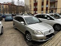 Usado Toyota Avensis Executive 116 CV (85 kW) 2005 Beige Familiar