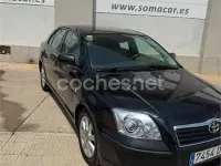 Usado Toyota Avensis Executive 116 CV (85 kW) 2005 Negro Berlina