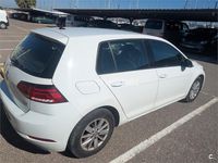 Usado VW Golf VII Advance 115 CV (84 kW) 2017 Blanco Berlina