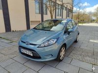 Usado Ford Fiesta Trend 68 CV (50 kW) 2010 Azul Utilitario