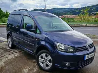 Usado VW Caddy Comfortline 140 CV (102 kW) 2013 Azul Monovolumen