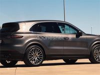 Usado Porsche Cayenne Platinum Edition 340 CV (250 kW) 2021 Gris / plata SUV