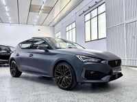 Usado Cupra Leon VZ 245 CV (180 kW) 2021 Gris / plata Berlina