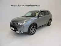 Usado Mitsubishi Outlander P-HEV 203 CV (149 kW) 2015 Gris / plata SUV