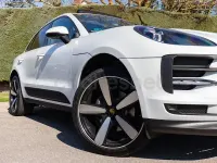 Begagnad Porsche Macan 245 HK (180 kW) 2021 Vit SUV