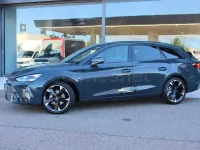 Usado Cupra Leon 150 CV (110 kW) 2025 Azul Familiar