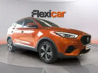 Usado MG ZS Comfort 106 CV (77 kW) 2023 Naranja SUV