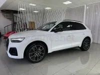 Usado Audi Q5 Ambiente 163 HP (119 kW) 2022 Branco SUV