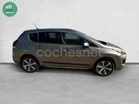 Usado Peugeot 3008 Allure 120 CV (88 kW) 2015 Beige Berlina