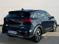 Usado Kia Niro 143 CV (105 kW) 2022 Azul SUV