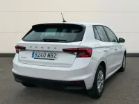 Käytetty Skoda Fabia Active 80 HP (58 kW) 2022 Valkoinen Viistoperä