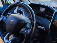 Usado Peugeot 208 Allure 92 CV (67 kW) 2012 Blanco Utilitario