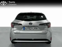 Usado Toyota Corolla Active 122 CV (89 kW) 2021 Gris / plata Familiar