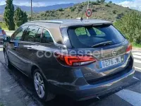 Usado Opel Astra Business 110 CV (80 kW) 2017 Gris / plata Familiar