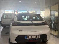 Usado Peugeot 208 Active 100 CV (73 kW) 2021 Blanco Utilitario