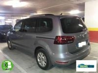 Usado Seat Alhambra Style 150 CV (110 kW) 2022 Plateado Monovolumen