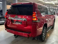 Usado Toyota Land Cruiser Limited 177 CV (130 kW) 2018 Rojo SUV