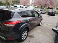Usado Ford Kuga Titanium 180 CV (132 kW) 2014 Marrón SUV