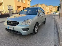 Usado Kia Carens Active 140 CV (102 kW) 2007 Verde Monovolumen