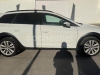 Usado Seat Leon 4Drive 150 CV (110 kW) 2018 Blanco Familiar