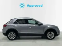 Usado VW T-Roc Life 150 CV (110 kW) 2023 Gris SUV