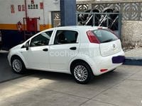 Usado Fiat Punto 77 CV (56 kW) 2016 Blanco Utilitario