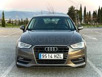 Usado Audi A3 Ambiente 105 CV (77 kW) 2013 Marrón Berlina
