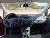Usado VW Golf Plus Advance 105 CV (77 kW) 2011 Rojo Monovolumen