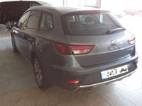 Usado Seat Leon 4Drive 150 CV (110 kW) 2016 Gris SUV