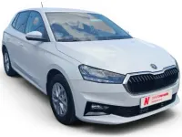 Usado Skoda Fabia Selection 95 CV (69 kW) 2024 Blanco Utilitario